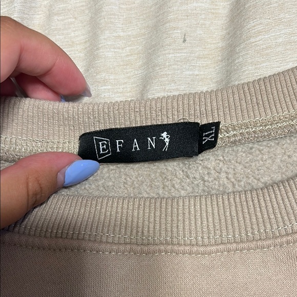 Beige Crewneck Sweatshirt - Picture 2 of 2